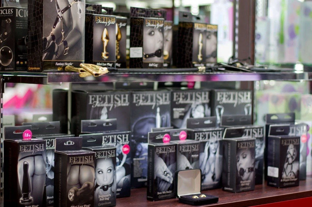 Розничный магазин Горский м-н д. 64 отдел 24,т.+7(383) 361-52-00 этаж 2 с 10.00 до 20.30