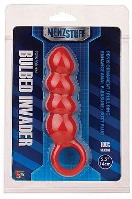 Фаллоимитатор снабжен кольцом на конце для удобства использования. Материал: силикон.