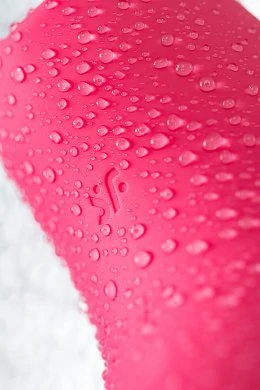 c70d1143-e4cc-4c68-946e-3f2c991ebe1f