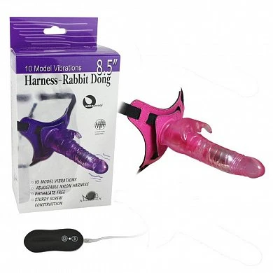 vibrating-realistic-penis-strap-ons-dildo