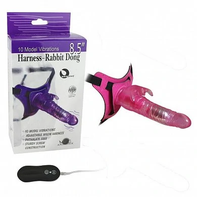 vibrating-realistic-penis-strap-ons-dildo