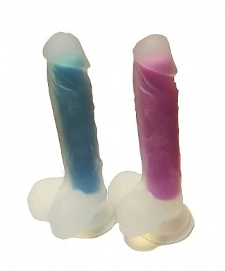 Фаллоимитатор с мошонкой, светящийся в темноте Dildo 19,5 см — купить в секс-шопе LoveDoctor