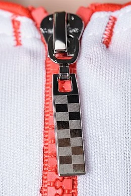 1f5dea8a-5a26-4cdc-9081-3a7af74e3813