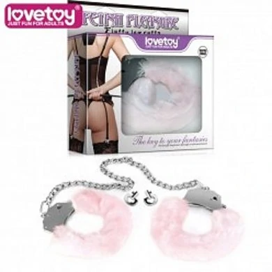 Наручники с мехом Lovetoy розовые — купить в секс-шопе LoveDoctor