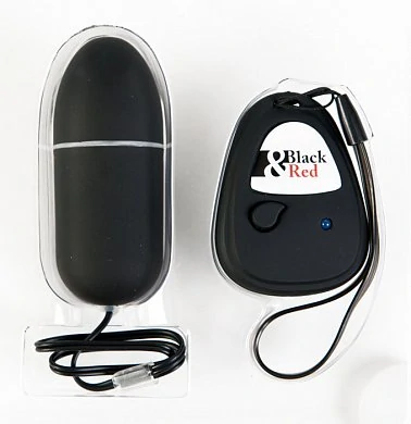 Виброяйцо с дистанционным пультом управления. Размер: 8 см. Цвет: черный.