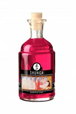 Масло для тела Intimate Kisses клубника в шампанском съедобное 100 мл — купить в секс-шопе LoveDoctor