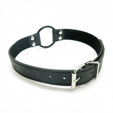 кляп-кольцо черн-1