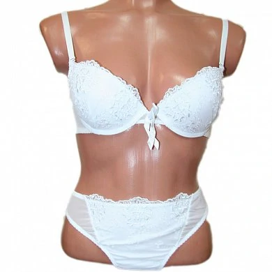 Комплект белья белого цвета Balaloum 9284 — купить в секс-шопе LoveDoctor
